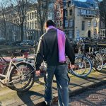Manu Ríos Instagram - 24 in amsterdam 🧤💞🥶