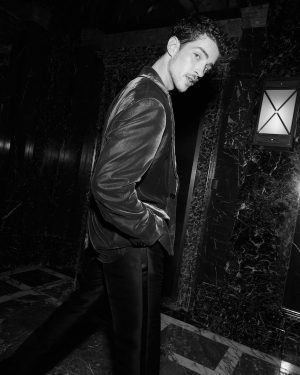 Manu Ríos Instagram - BFA’s 🖤
thanks @hm 

#HM #HMInnovation #ad