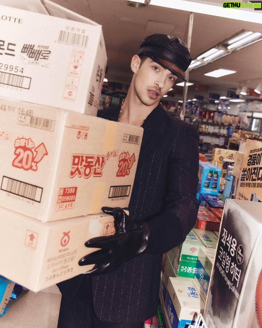 Manu Ríos - 1.2 Million Likes - @DAZEDKOREA
🫶🏻🫶🏻🫶🏻
by @less_photo
styling @kimvenchy
