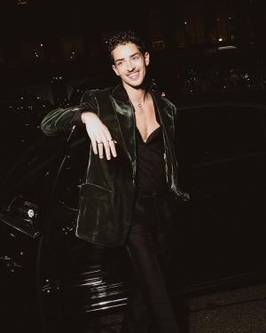 Manu Ríos Instagram - BFA’s 🖤
thanks @hm 

#HM #HMInnovation #ad