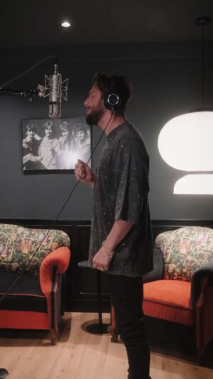 Manuel Carrasco Instagram - Qué importa… 🎙️