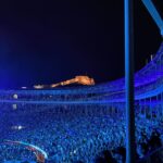 Manuel Carrasco Instagram – Alicante, la fiesta la teníais asegurada desde antes de empezar 🔥🤘🏼

Saltamos, cantamos y bailamos, pero eso sí, esta vez el pantalón se salvó 😂

Gracias a @finetwork por seguir sumando flechas con nosotros ❤️🏹 Alicante, Spain