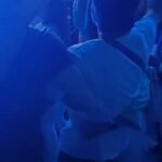 Manuel Carrasco Instagram - Noche de embrujo en Graná y no lo digo por decir, los que estaban allí lo saben… Granada las palabras sobran no hace falta que lo diga… ❤️🏹 Pd: Diego me pedía en su pancarta cantar no dejes de soñar y todos cumplimos el sueño con él 🥹😘 Granada, España