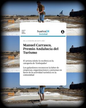 Manuel Carrasco Instagram - Nunca creí que la pasión por mi tierra tuviese una denominación. No pensé que mi 'punto cardinal', ese que está clavado en el sur, fuese merecedor de nada. Creo que los andaluces desde siempre hemos sido embajadores de nuestra tierra y lo hemos sido con generosidad, humildad y verdad, la que tiene Andalucía, desde la cercanía y la distancia. 

Todos los galardones siempre merecen mi agradecimiento, este además merece toda mi implicación. Gracias, Andalucía... mi acento ahora y siempre es mi ADN.🤍💚