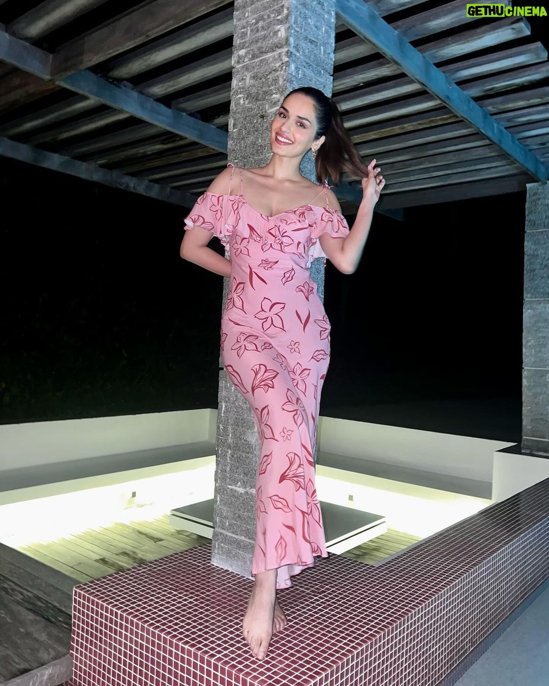 Manushi Chhillar Instagram - โOn Wednesdays we wear pinkโ ๐ฉท๐๐ธ๐ฆฉ๐