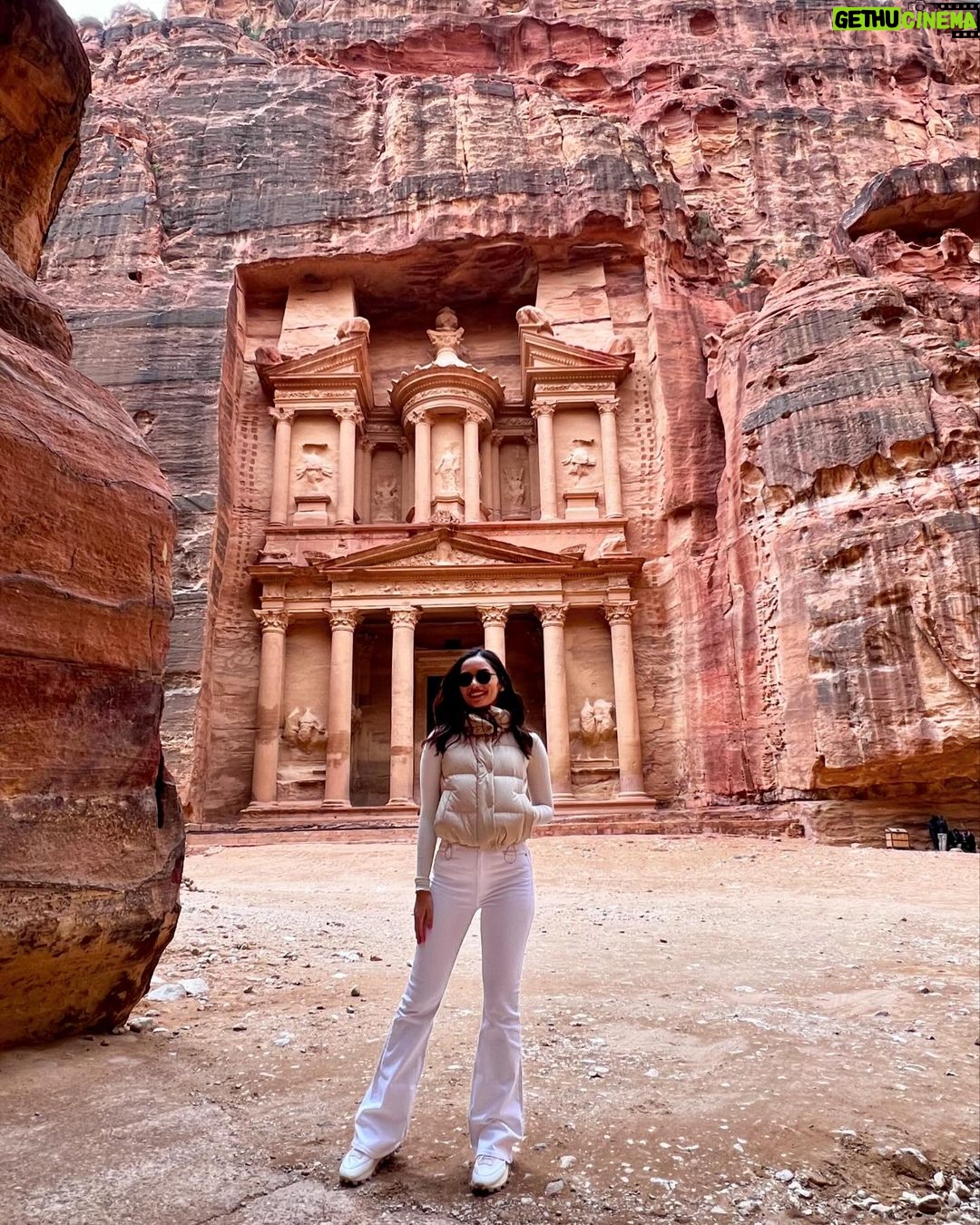 Manushi Chhillar Instagram - Petra you beauty 🤎🤎 The Lost City Of Petra, Jordan