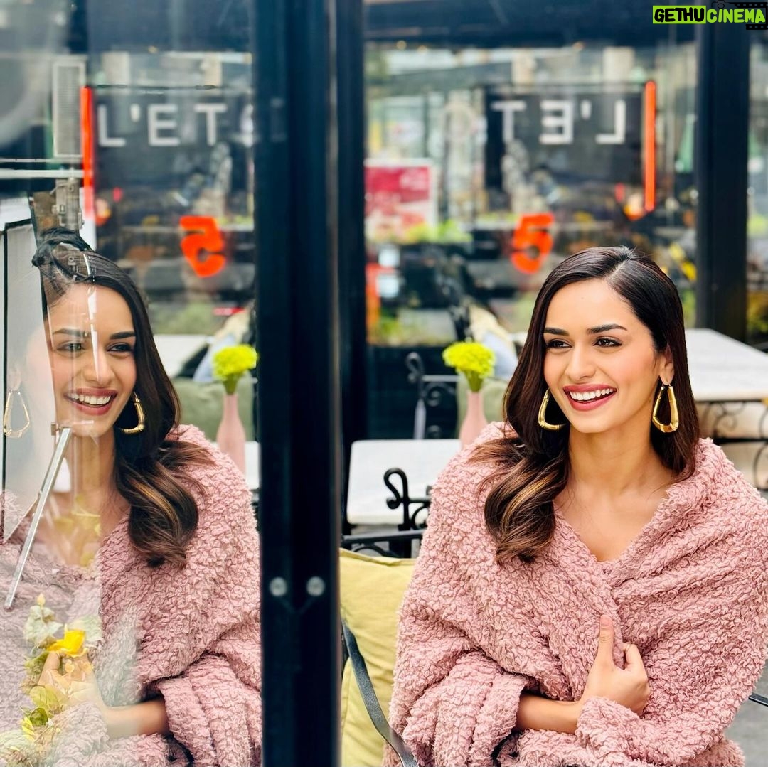 Manushi Chhillar Instagram - Daydreaming 🎀🩷🌸 Amman, Jordan