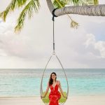 Manushi Chhillar Instagram - The sea inspired mumma’s inner photographer ❤️❤️ . #JumeirahMaldives #MakePlansHolidays Jumeirah Maldives