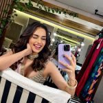 Manushi Chhillar Instagram – Promotion diaries phase 1
#OperationValentine 
2 cities and some mirror selfies 🩷🩵🩷🩵