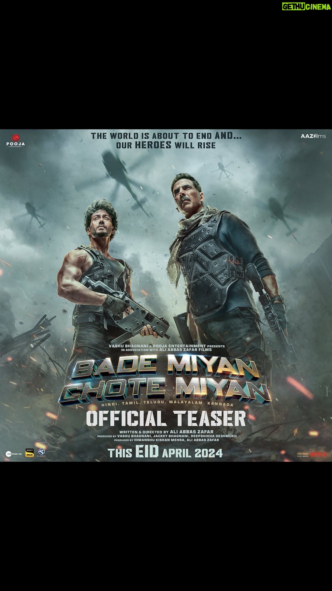 Manushi Chhillar Instagram - Dil se soldier, dimaag se shaitaan hai yeh, Bachke rehna inse, Hindustan hai yeh!🇮🇳 #BadeMiyanChoteMiyanTeaser out now! #BadeMiyanChoteMiyanOnEid2024 @akshaykumar @tigerjackieshroff @vashubhagnani @aliabbaszafar @therealprithvi @aslisona @alayaf @jackkybhagnani @deepshikhadeshmukh @ihimanshumehra @vishalmishraofficial @pooja_ent @aazfilms @pvrpictures @zeemusiccompany @slglobal001
