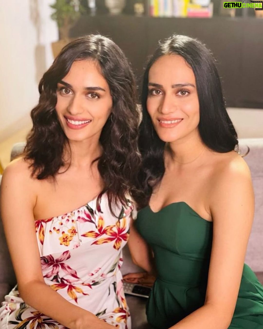 Manushi Chhillar Instagram - Here’s to my favourite women who inspire me every single day and fill my life with love and joy ❤️❤️ #HappyInternationalWomensDay