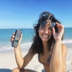 María Gabriela de Faría Instagram - New toy. Beach essential. The Venti from @storz.bickel that’s ready to go in 20 seconds. 💨🌱☀️🌴🌊👙 #Ad Miami, Florida