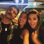 María Gabriela de Faría Instagram - A continuación las mejores fotos de la existencia así todos en ellas digan lo contrario. 1. @mariacasemprun y yo nos vestimos iguales porque grandes mentes piensan igual. 2. @jeanmary_ cae seducida ante mis fotos candidas. 3. El cumpleaños de @elalexgoncalves y la felicidad que nos explota en el corazón. 4. La segunda vez en la semana que @cmcgaffney le confiesa su crush a una amiga mía, esta vez @nelagonzalez . No nos canceles Nela. 5 y 6. El amor entre @vicentepena1 y @jeanmary_ desde los años 1600. 7. El amor entre @elalexgoncalves y @cmcgaffney (y Vicente) 8. @jeanmary_ 🥹❤️ 9. @luiscarloshueck muy confundido con la situación pero abierto y supportive. 10. Mariaca va a bloquearme en cualquier momento. Miami, Florida