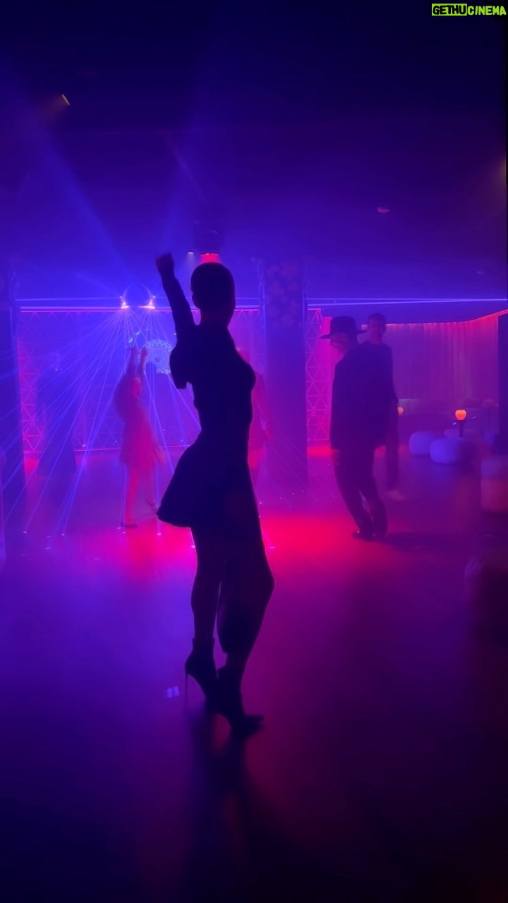 MarΓa Pedraza Instagram - arriving at the ALMAFestival @sixsenses.ibiza @kamilp π§ββοΈπ§ββοΈπ§ββοΈ