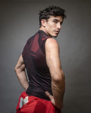 Marc Márquez Instagram - Under The Skin - #93 Marc Marquez 💪

#UnderTheSkin #MotoGP #MM93 #MarcMarquez