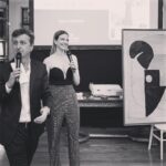 Marcela Kloosterboer Instagram - Algo de lo que fue la noche en Madrid a beneficio de la ong @pequenos_pasos Con lo recaudado: ➡️ Se va a ampliar y mejorar el espacio de oficios en San Martín, pcia de Buenos Aires. ➡️Se va a construir una cocina laboratorio en Jujuy. ➡️Se va a construir un espacio de oficios tecnolabor en El Soberbio, Misiones. ➡️Se va a profesionalizar el espacio de oficios en Buenos Aires Misiones y Jujuy. Realmente #TUPASOAYUDA Vamos por más 👣❤️