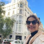 Marcela Kloosterboer Instagram - Otro día por las calles de Madrid 💛❤️ A un día del eventoooo 🙏💫🪬
