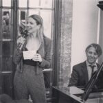 Marcela Kloosterboer Instagram - Algo de lo que fue la noche en Madrid a beneficio de la ong @pequenos_pasos Con lo recaudado: ➡️ Se va a ampliar y mejorar el espacio de oficios en San Martín, pcia de Buenos Aires. ➡️Se va a construir una cocina laboratorio en Jujuy. ➡️Se va a construir un espacio de oficios tecnolabor en El Soberbio, Misiones. ➡️Se va a profesionalizar el espacio de oficios en Buenos Aires Misiones y Jujuy. Realmente #TUPASOAYUDA Vamos por más 👣❤️