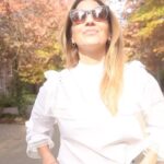 Marcela Kloosterboer Instagram - Lindo clima para quedarse adentro 🍂🪵 Y disfrutar de la experiencia @lg_argentina que te hace sentir como si estuvieras adentro de la escena #LGoled10años Cómo aprovechan este día de sol?