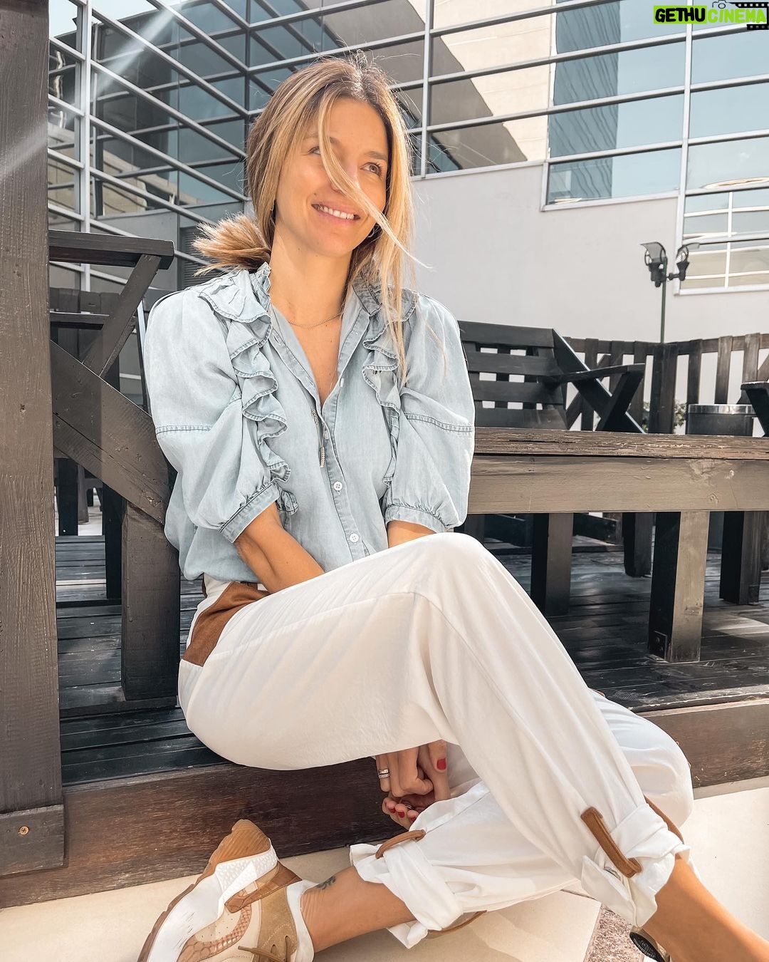 Marcela Kloosterboer Instagram - Carrete Mendocino 🤍🌿 @cloetas —————— Ph: @chavespauok