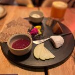 Marcela Kloosterboer Instagram - Un mix de este martes a la noche 🌙 @sacroresto pasión 🍃🍄