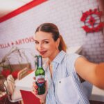 Marcela Kloosterboer Instagram - Tarde de Tennis y @stellaartois.ar 0.0 alcohol 🍺 Lo rica que essss 🙌🏻🙌🏻🙌🏻😎
