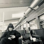 Marcelo D2 Instagram - Por Paris a caminho da Espanha pro Latin Grammy…
