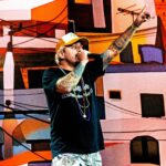 Marcelo D2 Instagram – eu ainda to emocionado demais com esse show .. salve Zeca !! salve o verdadeiro arquiteto da musica brasileira !! 

📷 @yancarpenter