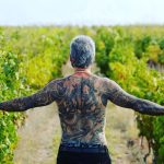 Marcelo Tinelli Instagram - Amor por nuestros viñedos en Mendoza. @lorenzodeagrelo @hernandelaurente @matitomasvino @nvsomme . FEDE/LORENZO/MÁRTIR/LO ❤️🍷 ph @nachogaffuri