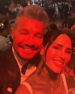 Marcelo Tinelli Instagram - Siiiii. Se casó mi Rubi, mi Lelé, mi escorpiana, mi segunda hija y la primera que se casa. Cuanta emoción, cuanta alegría, cuanta felicidad, cuanta paz que transmitís, hija amada @candelariatinelli . Amo verte tan feliz junto a tu marido @cotioficial ❤️