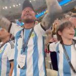Marcelo Tinelli Instagram - ARGENTINA TE AMO CADA DÍA MÁS!! LOLITO TE AMO PARA SIEMPRE❤️❤️❤️❤️❤️❤️❤️❤️🇦🇷💪🏻⚽️⚽️. LOS AMO @micatinelli @candelariatinelli @frantinelli1 @juanittinelli1 @lucianotirri MI FAMILIA ❤️
