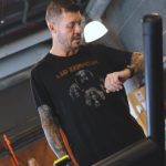 Marcelo Tinelli Instagram - Entrenando 💪🏻, siempre cuidando la salud😄 Nos vemos el lunes 25 a las 22.30 hs en #CantaConmigoAhora 🎤 por @eltrecetv ❤️!!! Groso mi profe @cerpro_training 🏋‍♂️