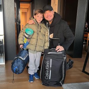 Marcelo Tinelli Instagram - Y un día llegó el primer campamento de Lolo!! Cuanta emoción !! Estoy feliz de haberlo acompañado en este momento único e irrepetible❤️