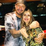 Marcelo Tinelli Instagram - Feliz cumple a mi primera y amada hija @micatinelli . Sé feliz siempre. Deja vivir a la criatura libre, alegre y simple que llevas dentro tuyo. Te amo muchísimo❤️.