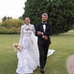 Marcelo Tinelli Instagram - Uno de los momentos más felices de mi vida. Entrando a mi hija @candelariatinelli al altar, para su casamiento con @cotioficial El Dok - Haras