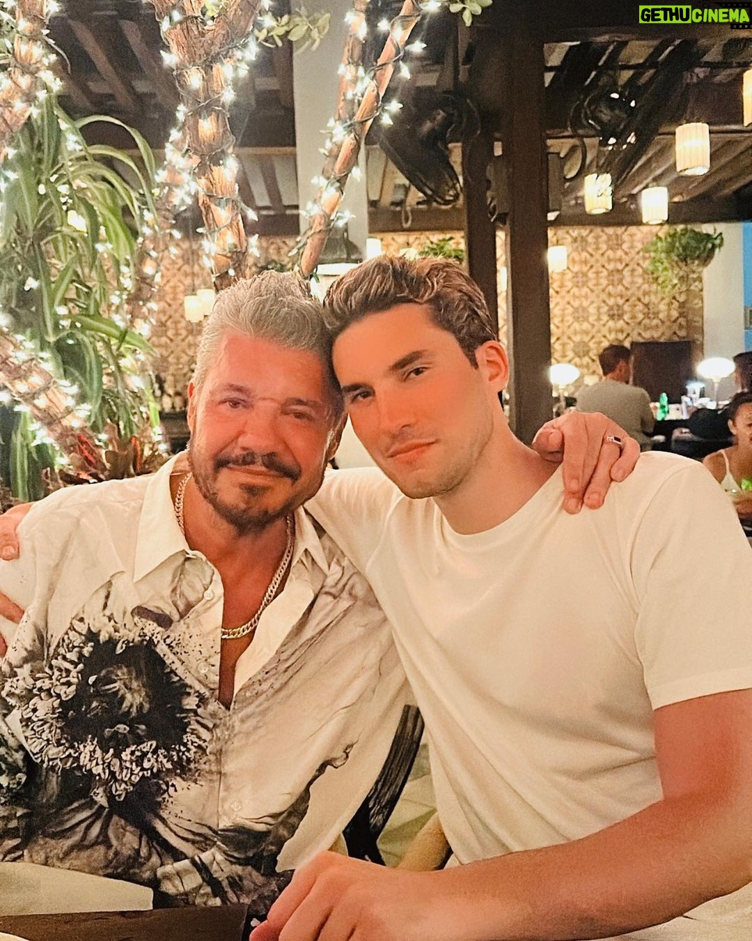 Marcelo Tinelli Instagram - El flaco hermoso. @frantinelli1 ❤️ Cecconi's Restaurant