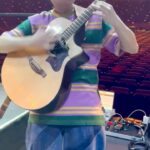 Marcin Patrzalek Instagram - Will not apologize for this outfit 🥴 Recorded during a break at Royal Albert Hall 🤝 #guitar