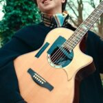 Marcin Patrzalek Instagram – When a guitarist needs to get warm… #guitar