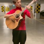 Marcin Patrzalek Instagram - drama 💔(repost) #guitar