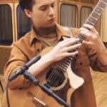 Marcin Patrzalek Instagram - Fly Me To The Moon official live session is out now ☁️💖 Link in bio