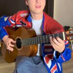 Marcin Patrzalek Instagram – When a guitarist discovers house music… #guitar #housemusic