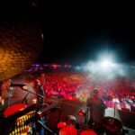 Marco Antonio Solís Instagram - Millones de gracias por la maravillosa e increíble noche romántica que vivimos con toda la #Bukimania en el @besamemuchofest en Los Ángeles. No tenemos duda de que tenemos a los mejores fans que nos acompañan en cada concierto donde cantamos para recordar lo bello que es el amor. #BesameMuchoFest