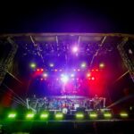 Marco Antonio Solís Instagram - Millones de gracias por la maravillosa e increíble noche romántica que vivimos con toda la #Bukimania en el @besamemuchofest en Los Ángeles. No tenemos duda de que tenemos a los mejores fans que nos acompañan en cada concierto donde cantamos para recordar lo bello que es el amor. #BesameMuchoFest