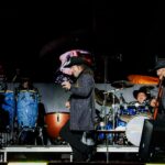 Marco Antonio Solís Instagram - Millones de gracias por la maravillosa e increíble noche romántica que vivimos con toda la #Bukimania en el @besamemuchofest en Los Ángeles. No tenemos duda de que tenemos a los mejores fans que nos acompañan en cada concierto donde cantamos para recordar lo bello que es el amor. #BesameMuchoFest