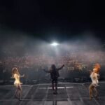 Marco Antonio Solís Instagram - Corrientes Argentina, Gracias por todo! No tengo las palabras para expresar mi agradecimiento por ese cariño tan especial que me dejan sentir cada vez que vengo aquí. Me llevo en la piel su energía y el amor de sus aplausos en el corazón!