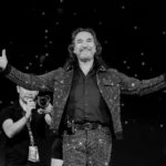 Marco Antonio Solís Instagram – El @capitalonearena en #WashingtonDC se llenó de júbilo y melodías que replicaron en el corazón. Con la bendición del Poderoso Divino fue que gozamos un capítulo más de #ElBukiWorldTour con gente proveniente de muchas partes de Centro y Sudamérica que con todo el corazón acompañaron a éste servidor. Gracias por un #SoldOut más en esta gira llena de cariño. Washington DC Downtown