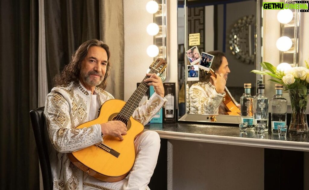 Actor Marco Antonio Solís HD Instagram Photos and Wallpapers December ...