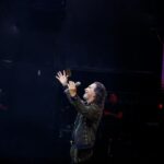 Marco Antonio Solís Instagram - Con gran alegría disfrutamos de dos noches de #ElBukiWorldTour en compañía de mi público maravilloso de Ecuador. Inmensamente agradecido por demostrarme todo su amor y cariño con un cálido recibimiento en el “País de los Cuatro Mundos”. Me siento bendecido por Dios y la vida por permitir llegar con mi música a este hermoso país mejor conocido como la mitad del mundo. #Quito #Guayaquil