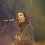 Marco Antonio Solís Instagram - Majestuoso espectáculo con un gran público fue el que vivimos anoche en la bella ciudad Bogotá. Gracias hermanitos de la capital del café por vivir y disfrutar enormemente conmigo de un episodio más de #ElBukiWorldTour.