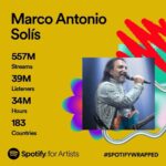 Marco Antonio Solís Instagram - Hermanitos gracias por tenerme en un lugar de su corazón y ser parte de la banda sonora de sus momentos de alegría, nostalgia, reflexión, soledad o simplemente compañía en su lugar de labores. Aprecio con el ALMA 🙌🏼 su cariño y esa fidelidad a la obra de este servidor. Estén pendientes porque viene nueva música!!! #todossomosMAS #marcoantoniosolis Worldwide